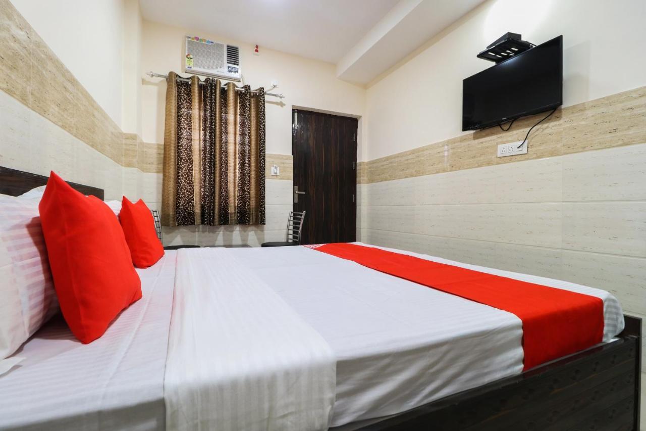Oyo 49095 Hotel K Fort Abadpura Esterno foto